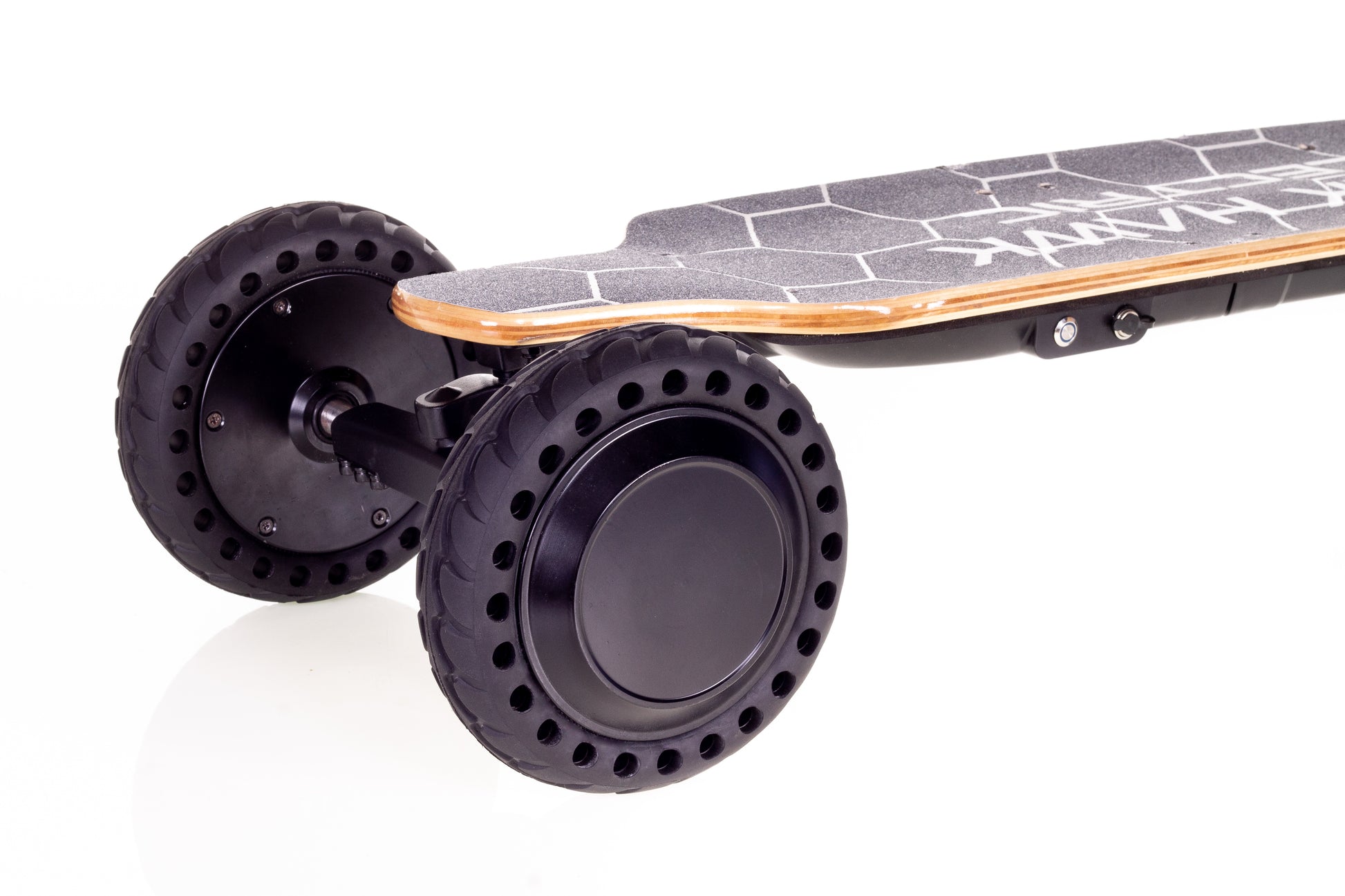 High quality, high performance electric skateboard with hub drive brushless motors and lithium ion battery technology.